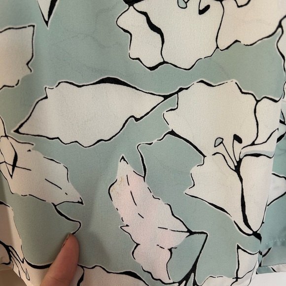 Karl Lagerfeld Floral Blouse - Picture 6 of 6